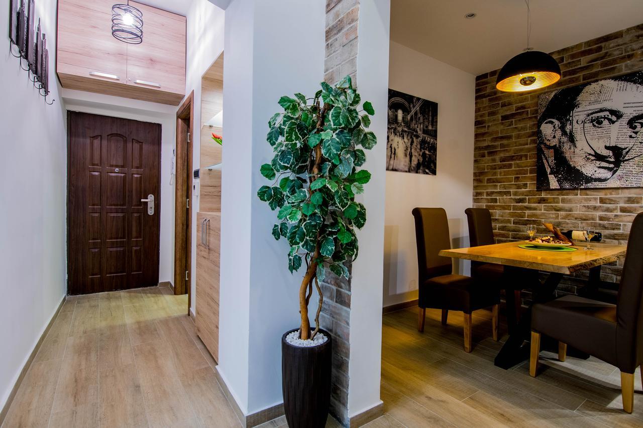 Cosmopolitan Apartment Βελιγράδι Εξωτερικό φωτογραφία